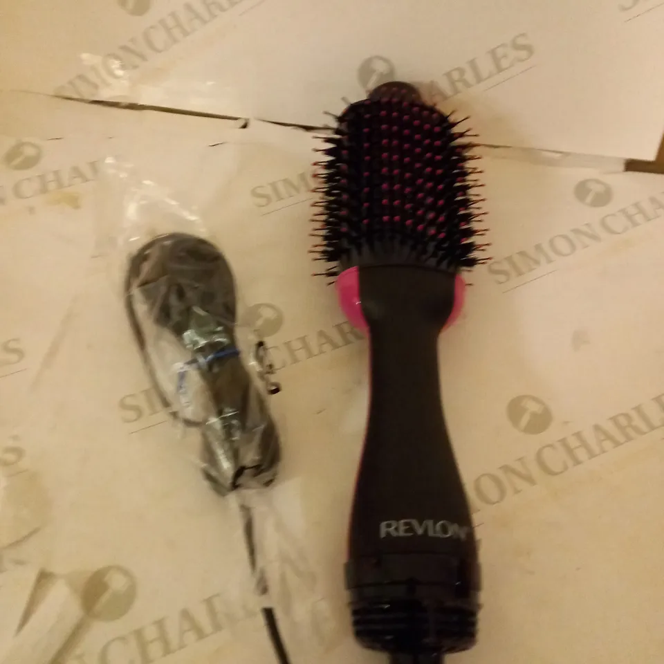 REVLON SALON ONE-STEP HAIR DRYER AND VOLUMISER  RRP £49.99