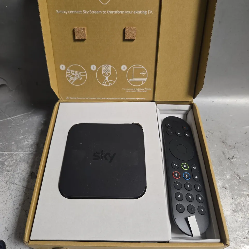 BOXED SKY STREAM 