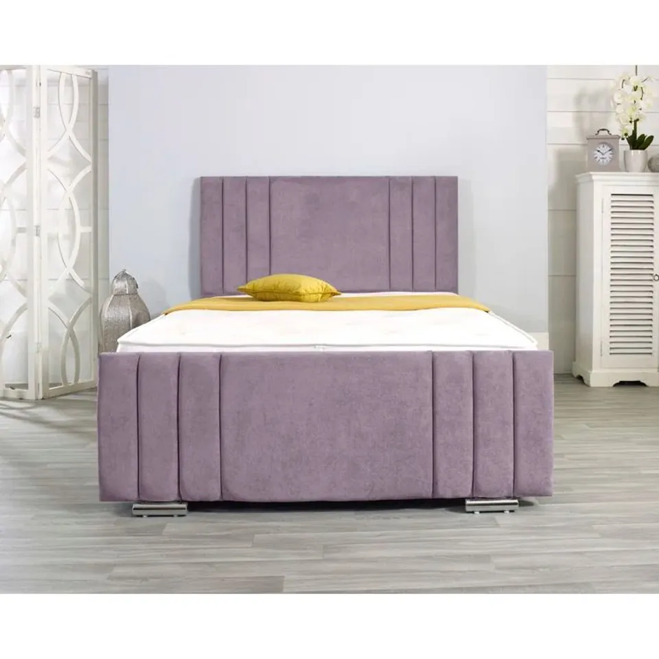 BOXED AULON UPHOLSTERED BED DUSTY PINK // SIZE: SUPERKING (4 BOXES)