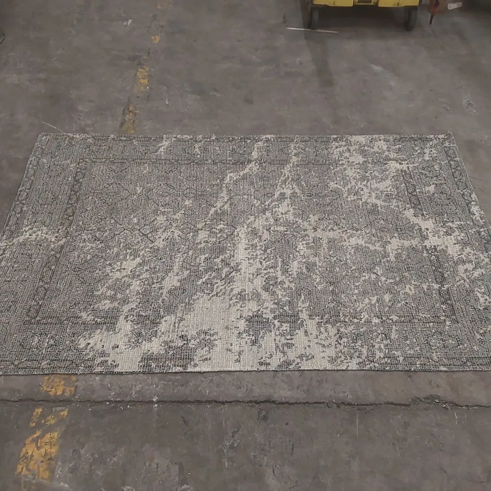 CHIC ANTIQUE DENMARK RUG - APPROXIMATELY 182 x 120cm