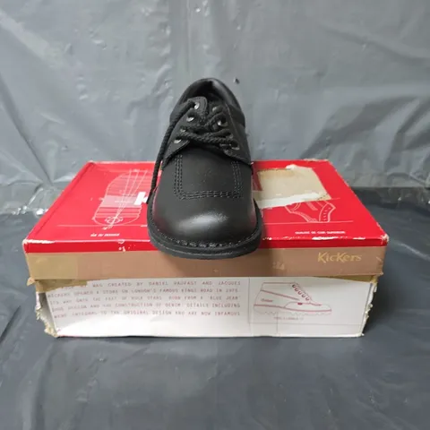 KICKERS LACE UP SHOES - BLACK - SIZE 42