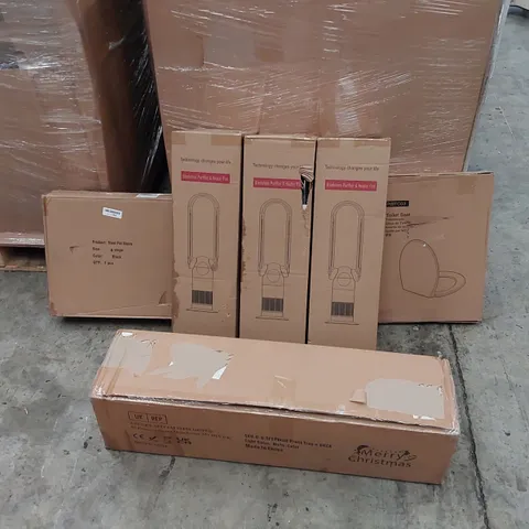 PALLET OF ASSORTED ITEMS INCLUDING: BLADELESS PURIFIER & HEATER FANS, ARTIFICIAL CHRISTMAS TREE, STEEL PET STAIRS, TOILET SEAT