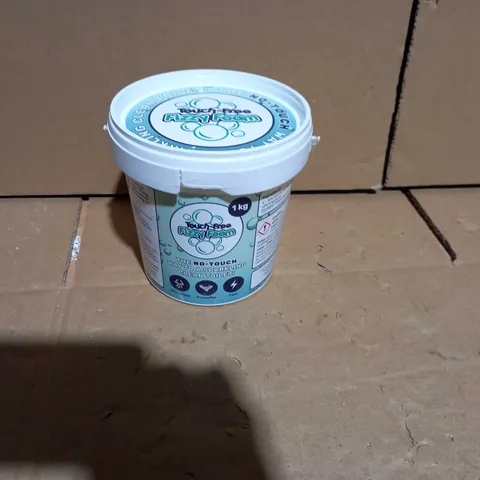 TOUCH-FREE FIZZY FOAM TOILET CLEANER
