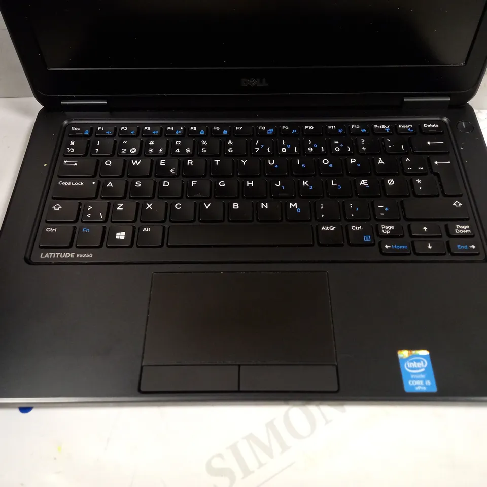 DELL LATITUDE E5250 LAPTOP 
