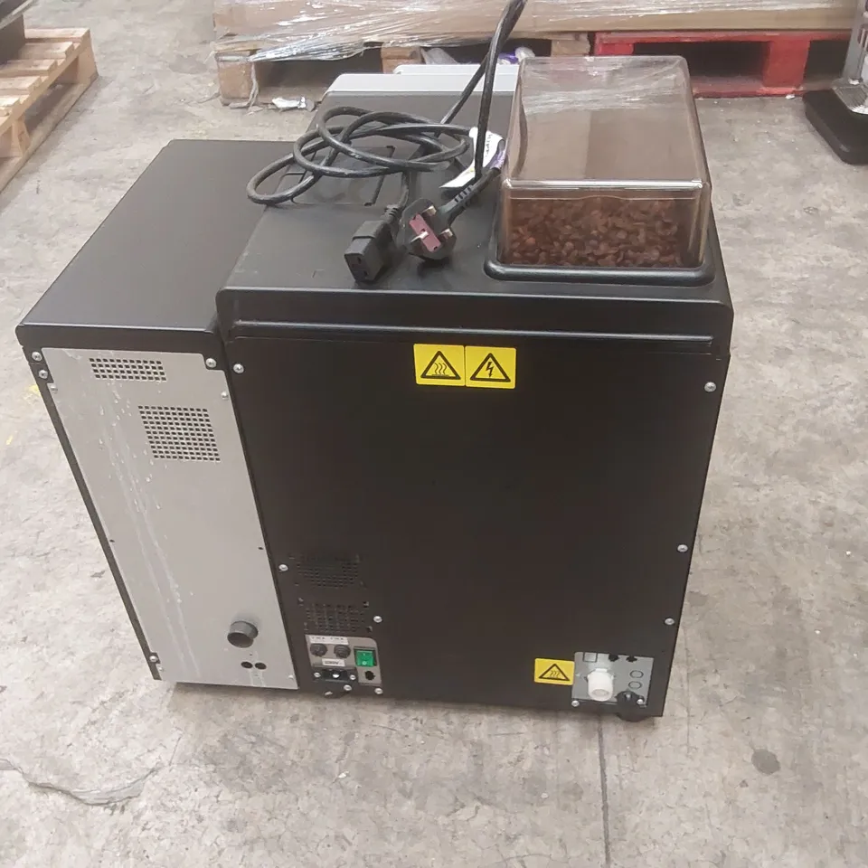 LA RHEA VENDORS GRANDE CINO BTC COMMERCIAL COFFEE MACHINE