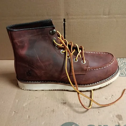 PAIR OF SL-SAINT LEATHER BOOTS – BROWN, UK 10.5 