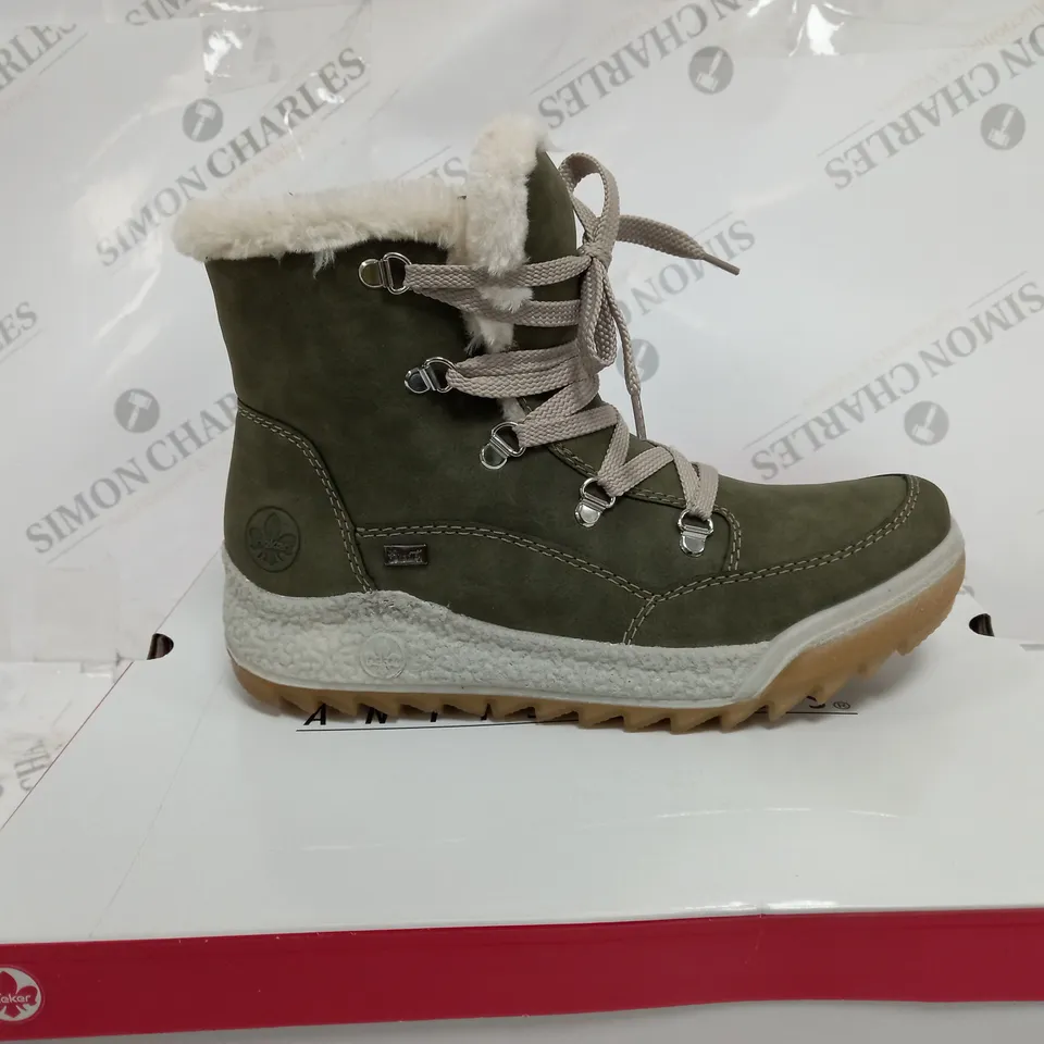 BOXED PAIR OF RIEKER ANTISTRESS HIKING BOOTS, KHAKI - SIZE 6