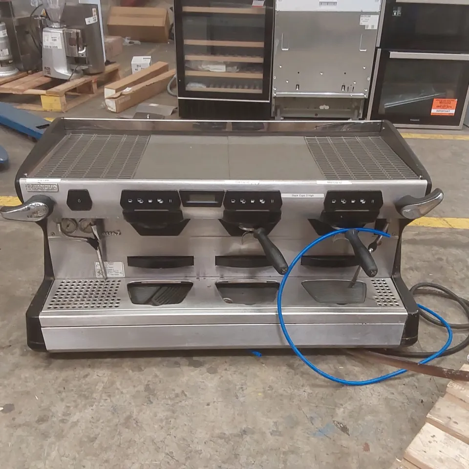 RANCILIO CLASSE 7 COMMERCIAL 3 GROUP COFFEE MACHINE