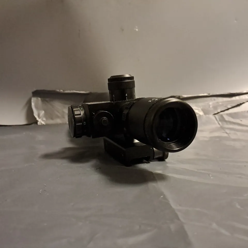 UNBRANDED BLACK LONG RANGE SCOPE WITH LASER 