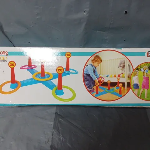 PILSEN RING TOSS GAME SET