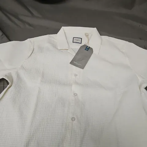 BRAVE SOUL LONDON WHITE TEXTURED SHIRT – MEN'S SIZE L