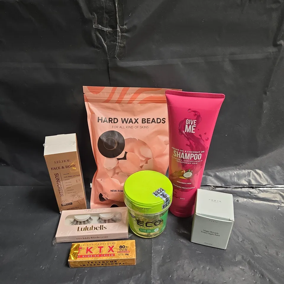 APPROXIMATEY 20 ASSORTED HEALTH AND BEAUTY PRODUCTS TO INCLUDE - HARD WAX BEADS - GIVE ME SHAMPOO AND LULUBELLS LASHES