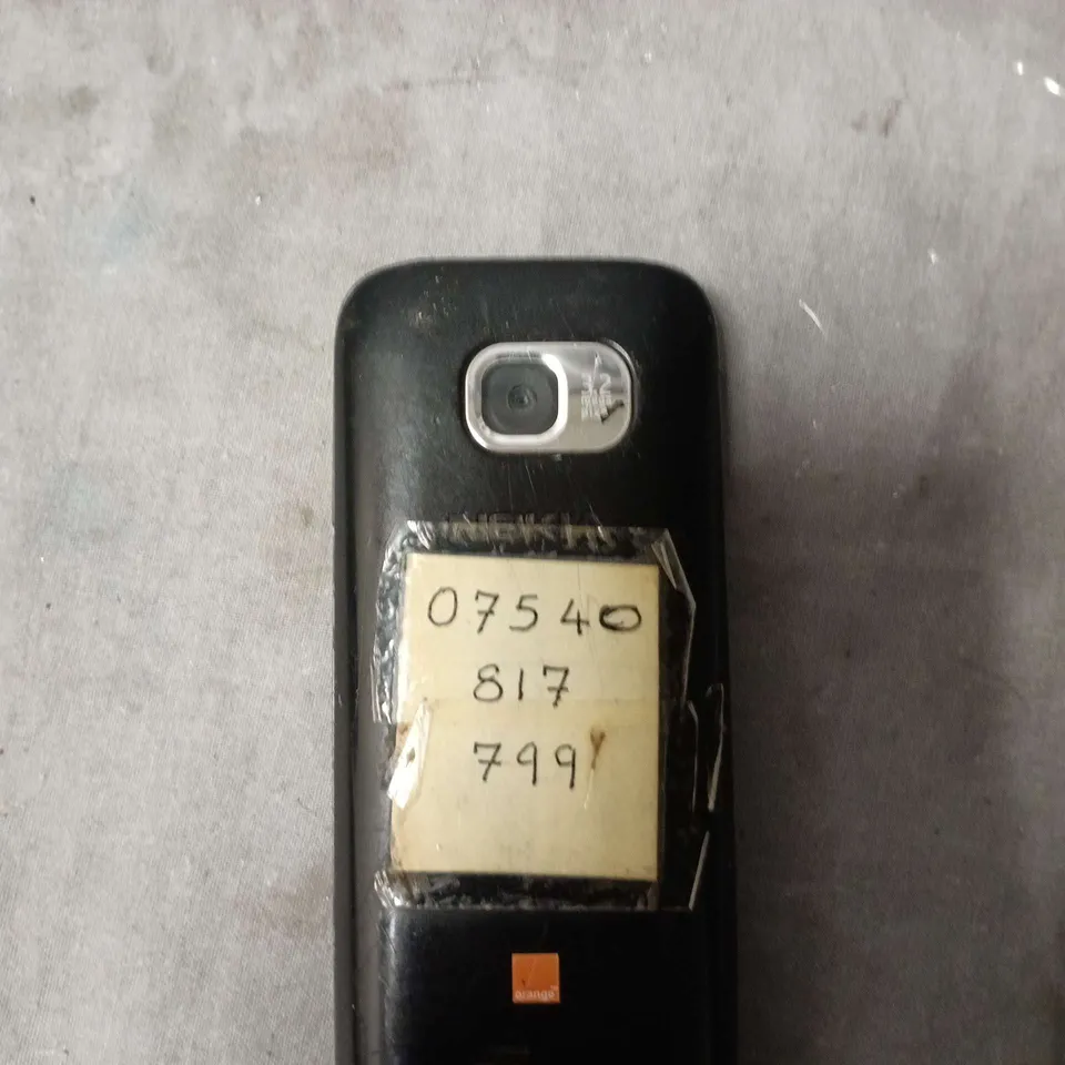 NOKIA MOBILE PHONE BLACK