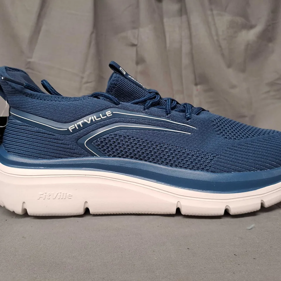 PAIR OF FITVILLE SHOES IN BLUE UK SIZE 11
