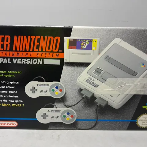 BOXED SUPER NINTENDO ENTERTAINMENT SYSTEM PAL VERSION 