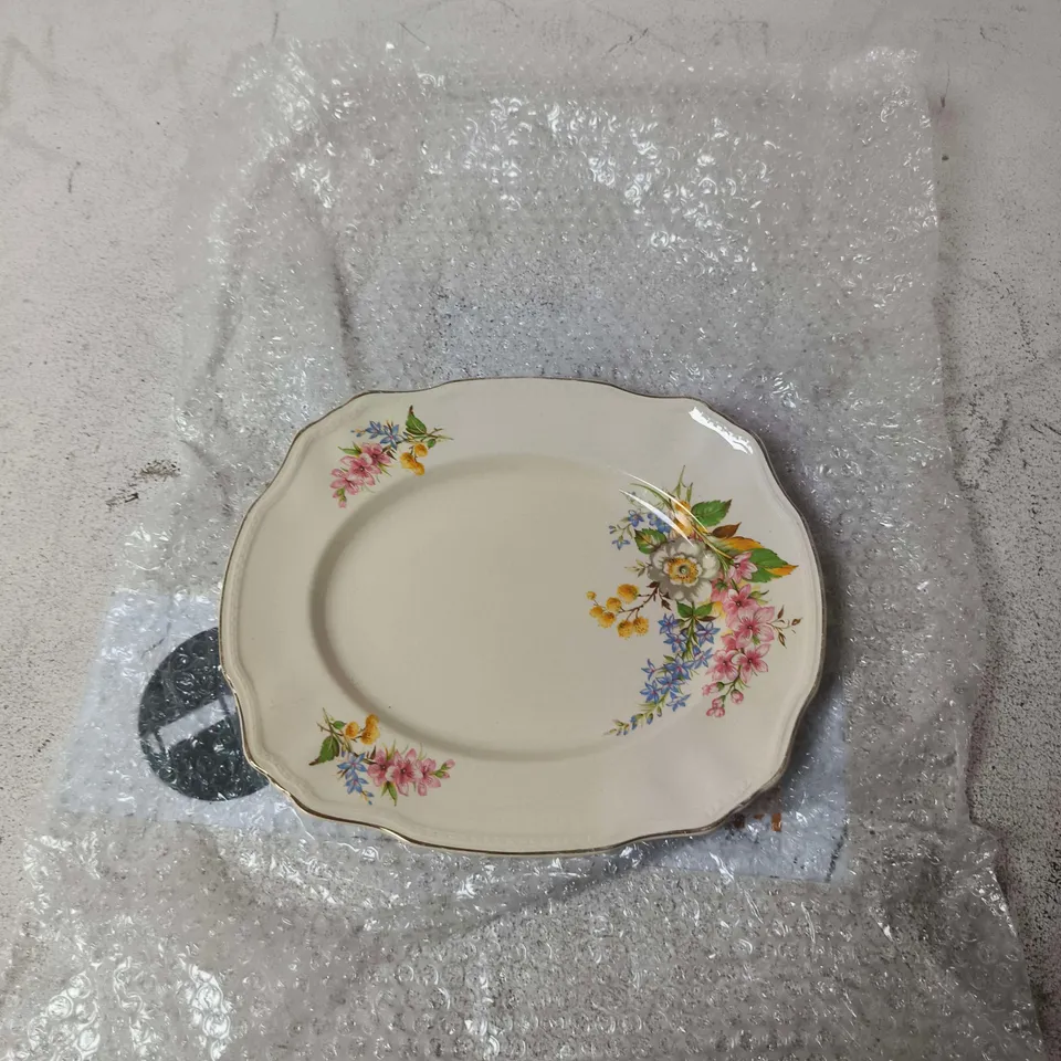 ALFRED MEAKIN ENGLAND PORCELAIN PLATE WITH FLORAL BORDER