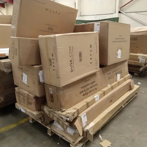 PALLET OF ASSORTED INCOMPLETE DUSK FURNITURE PARTS AND PIECES 