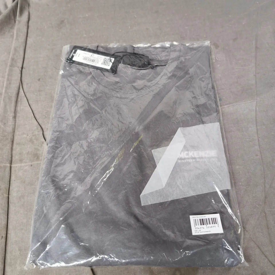 MCKENZIE CASUAL TEE - SIZE L
