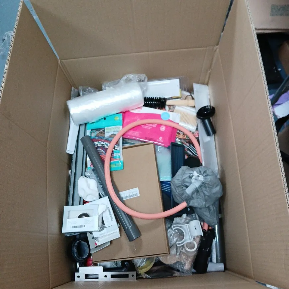 BOX OF ASSORTED DIY HARDWARE ITEMS – PAINT ROLLER, HARDENER & FLEA BOMB LARGE  QUANTITY OF ITEMS .