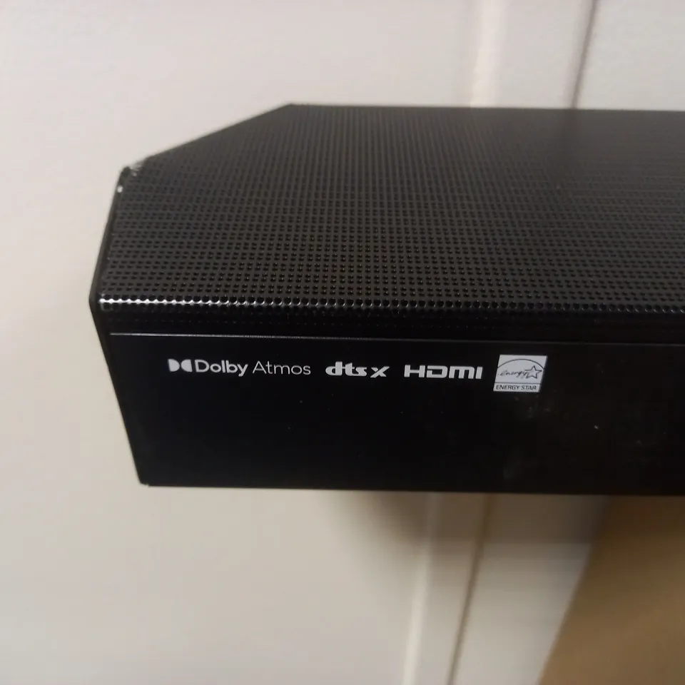 SAMSUNG SOUNDBAR WITH SUBWOOFER - COLLECTION ONLY 