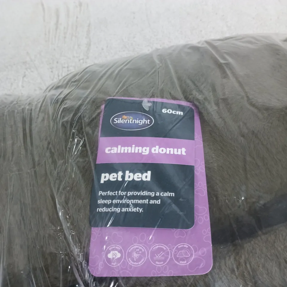 SILENTNIGHT CALMING DONUT PET BED, 60CM – DARK GREY