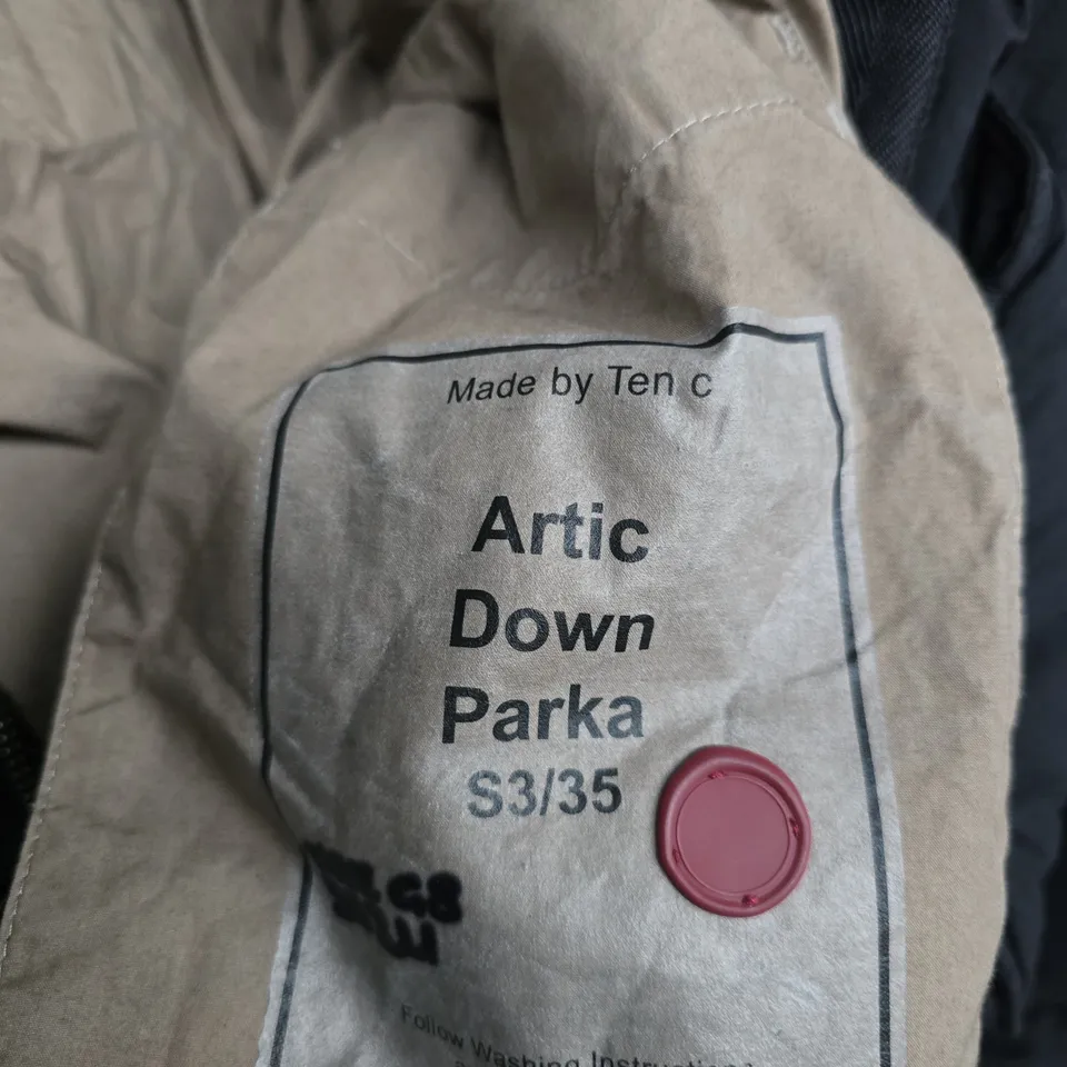 TEN C ARTIC DOWN PARKA – NAVY, SIZE S3/35