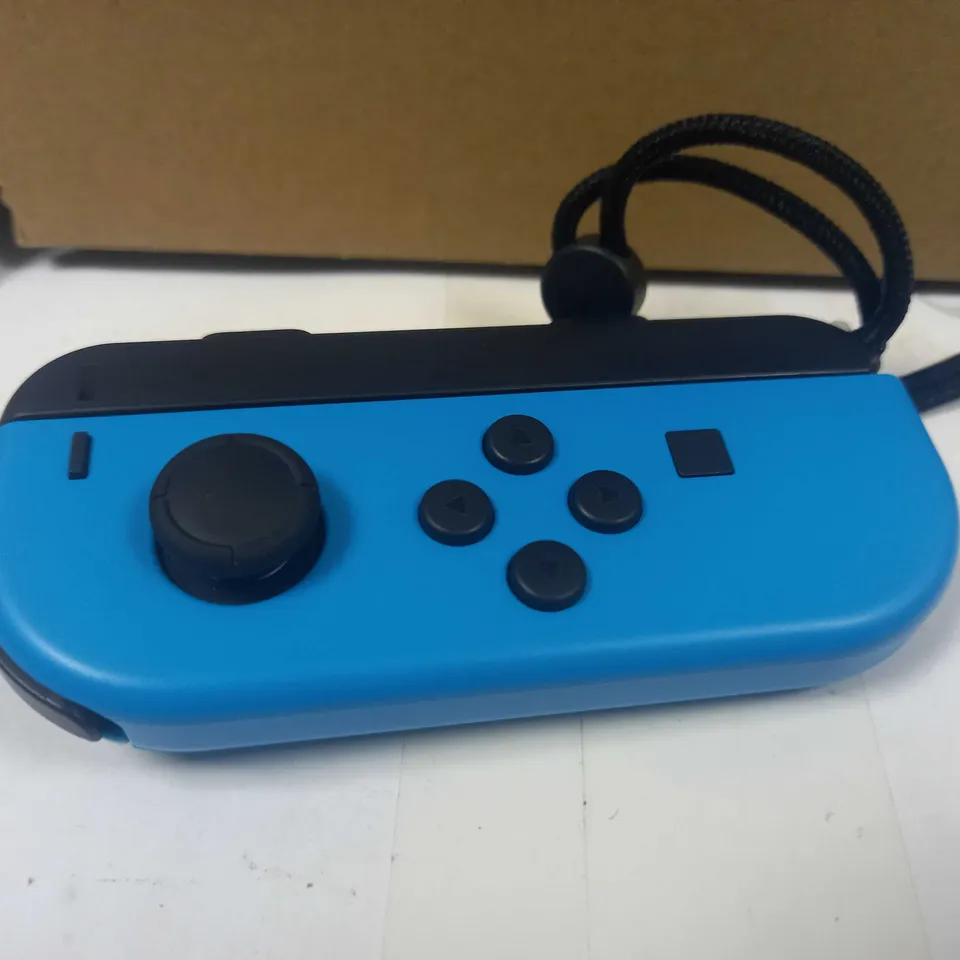 NINTENDO SWITCH JOY-CON - NEON BLUE