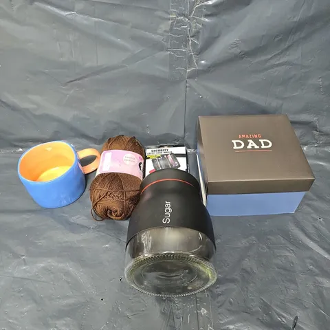 APPROXIMATELY 10 ASSORTED HOUSEHOLD PRODUCTS TO INCLUDE SECURITY WALLET, YARN, MUG ETC