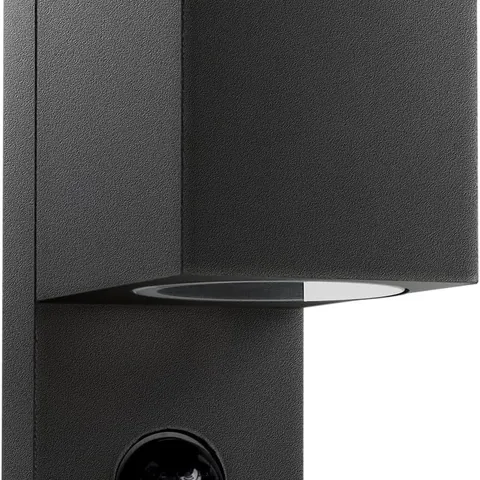 BOXED EXTRASTAR 35W OUTDOOR WALL LIGHT