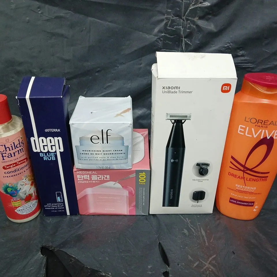 APPROXIMATELY 15 ASSORTED HEALTH & BEAUTY PRODUCTS TO INCLUDE L'OREAL PARIS, KIDS DETANGLING SHAMPOO AND HAIR TRIMMER