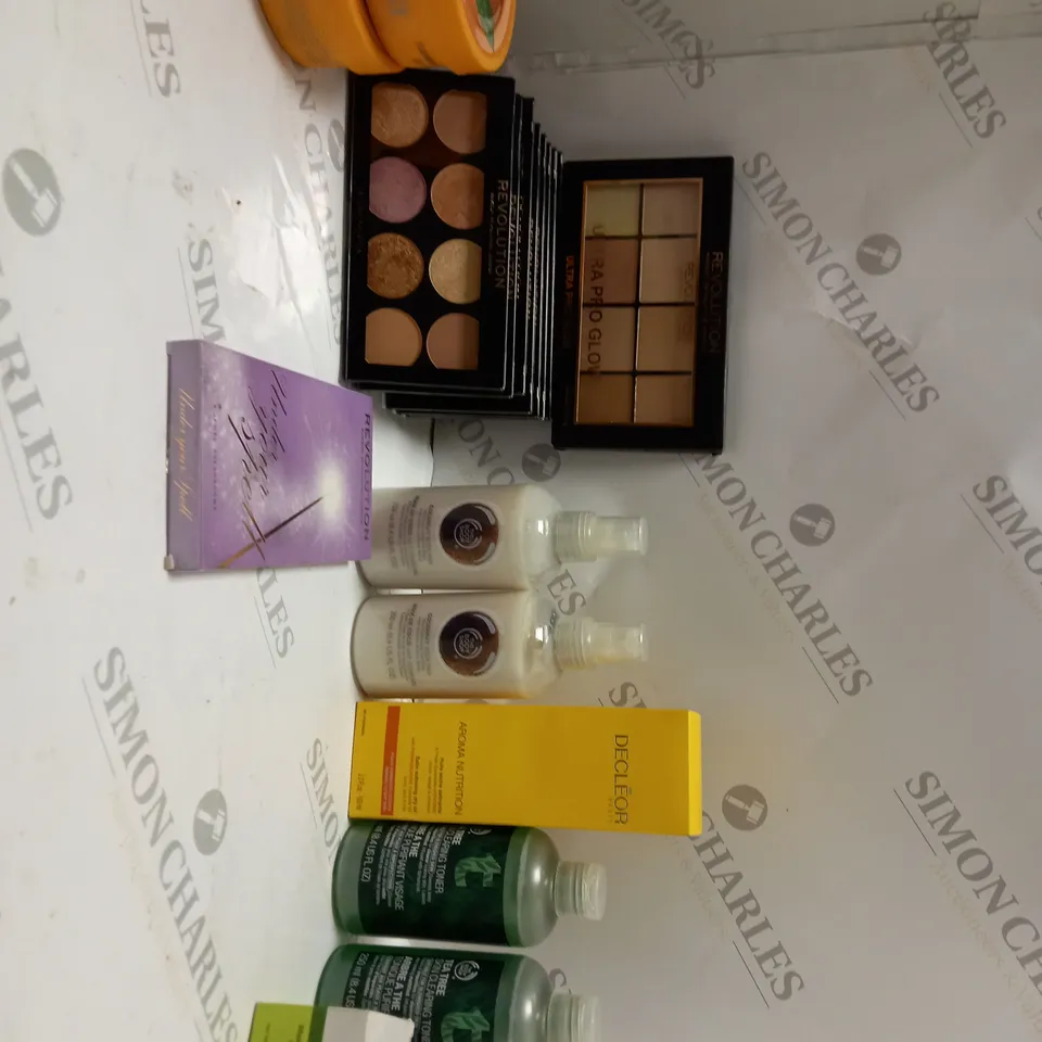 LOT OF APPROX 25 TO INCLUDE REVOLUTION BLUSH PALETTES , COCONUT BODY MILK , ETC