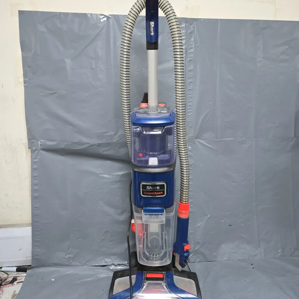BOXED SHARK CARPETXPERT DEEP CARPET CLEANER EX150UK - COLLECTION ONLY 