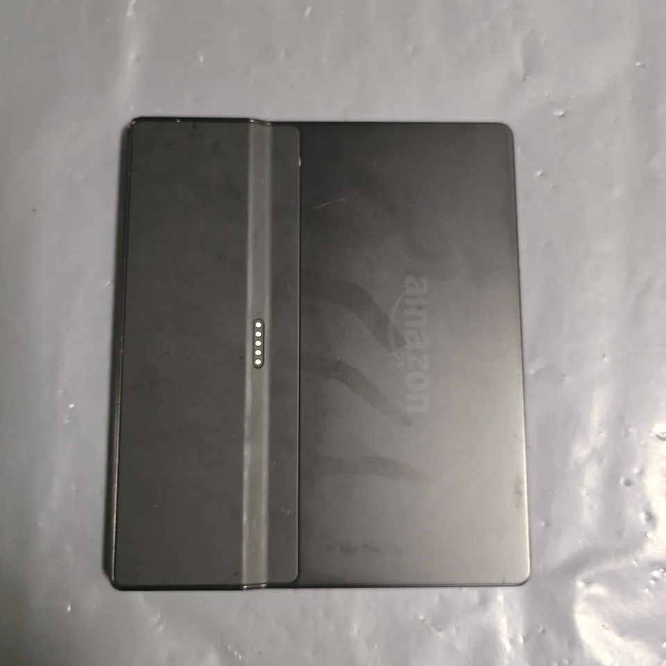 UNBOXED AMAZON KINDLE E-READER