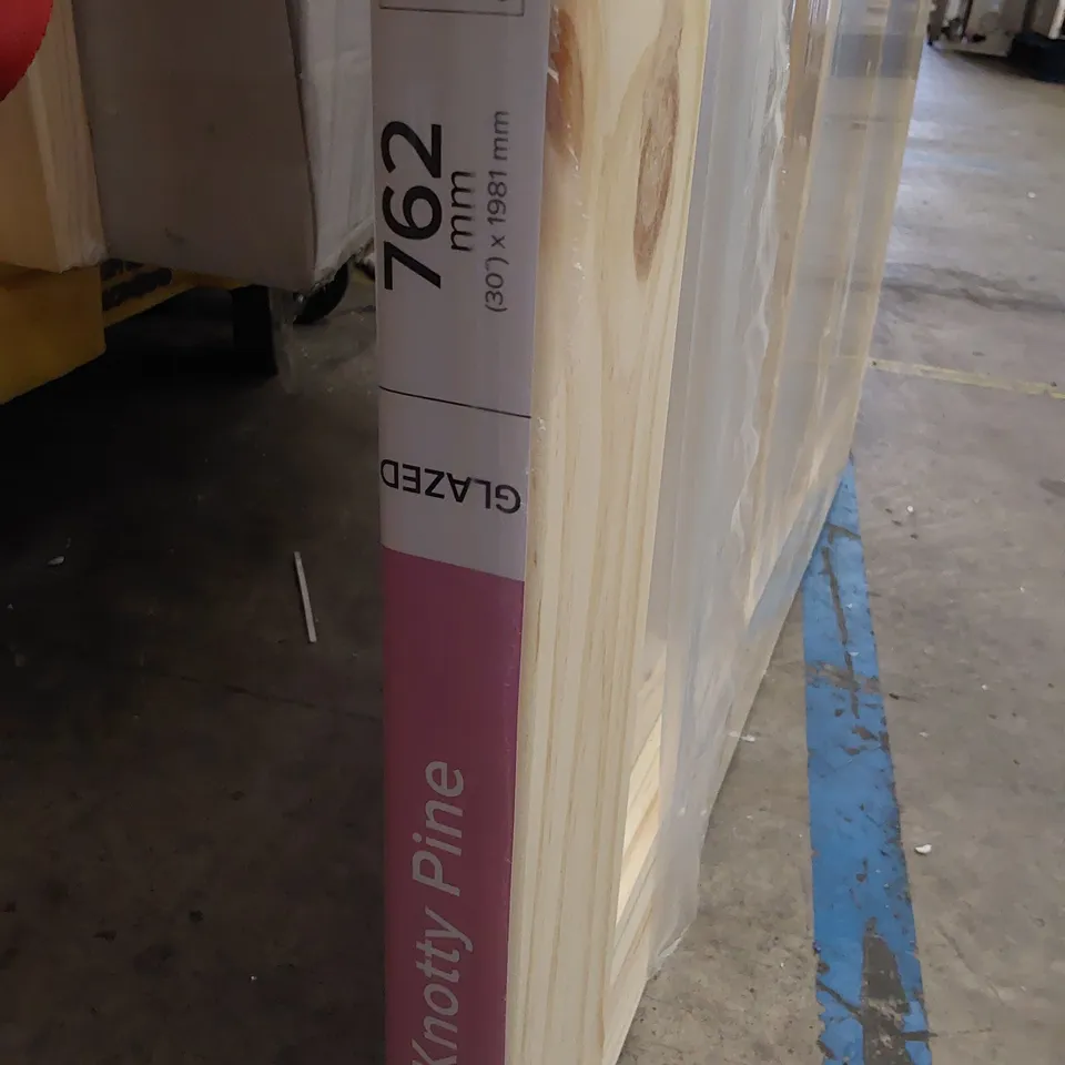 KNOTTY PINE 15 LITE GLAZED INTERNAL DOOR  1981 × 762mm