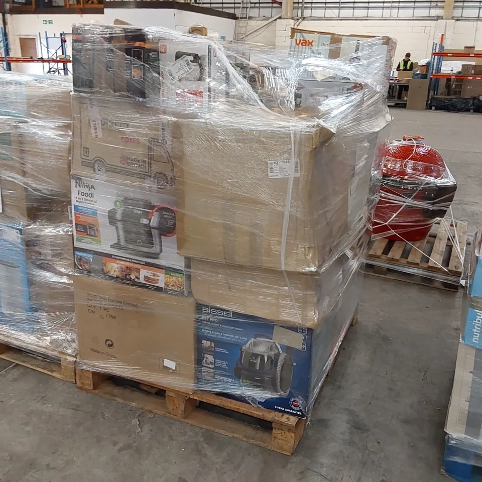 PALLET OF APPROXIMATELY 32 UNPROCESSED RAW RETURN HOUSEHOLD AND ELECTRICAL GOODS TO INCLUDE;