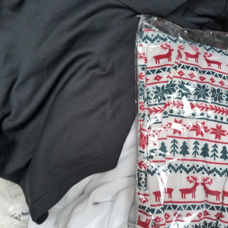 APPROXIMATELY 20 ASSORTED CLOTHING AND FASHION PRODUCTS IN VARIOUS STYLES AND SIZES - COLLECTION ONLY