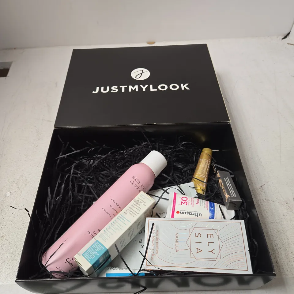 JUSTMYLOOK SUMMER BEAUTY GIFT SET – SKINCARE, MAKEUP & FRAGRANCE SAMPLES