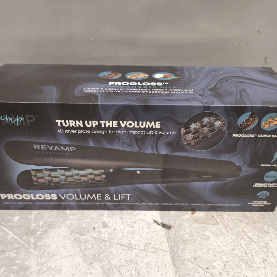 BOXED REVAMP PROGLOSS VOLUME AND LIFT VL-2000-GB