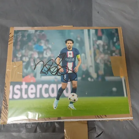 PARIS-SAINT GERMAIN MARQUINHOS 5 SIGNED PHOTO