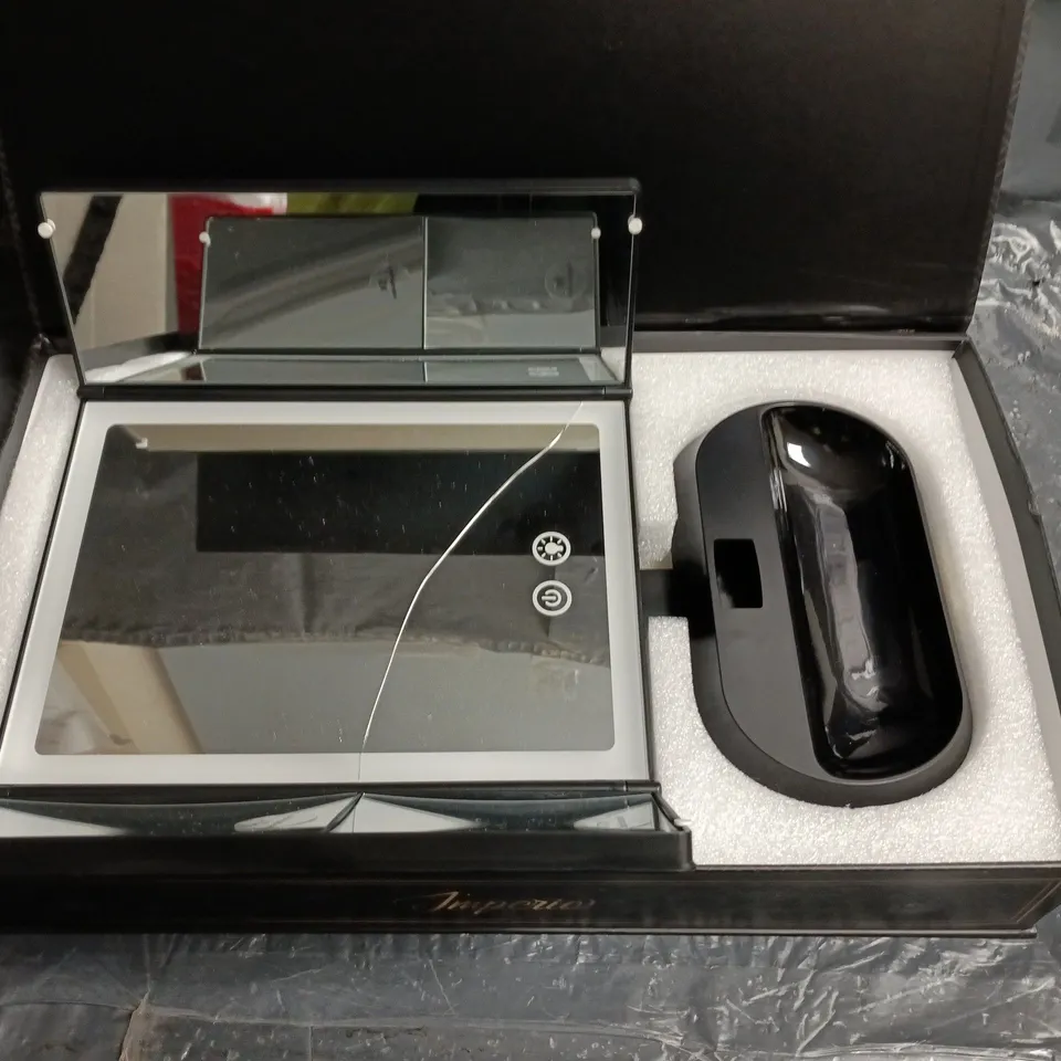 IMPERIO TRIFOLD LED LIGHTED MAKEUP MIRROR