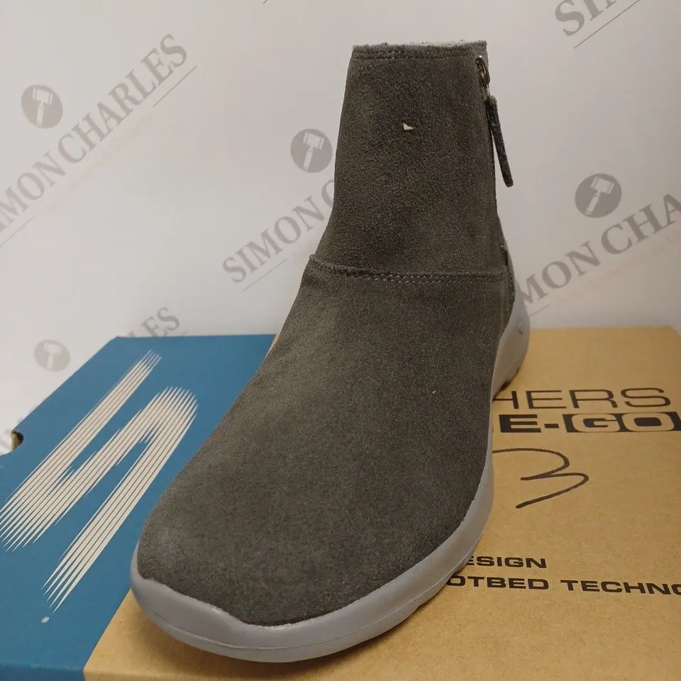 BOXED SKECHERS ZIP ANKLE BOOTS, CHARCOAL - SIZE 6