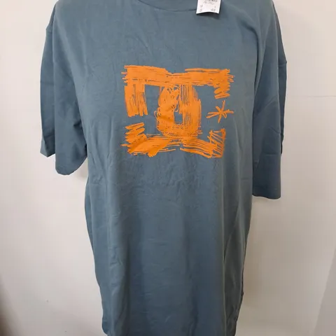DC SKETCHY T-SHIRT IN GREY - L