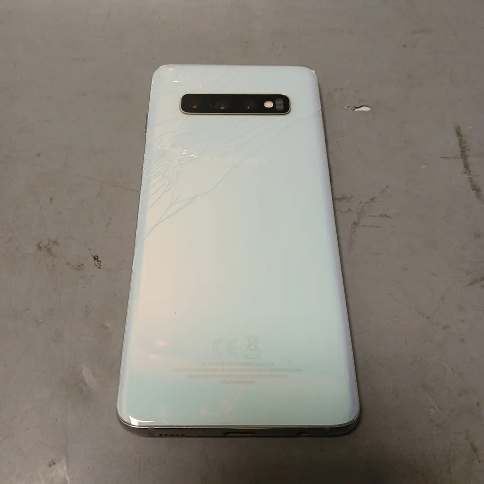 SAMSUNG GALAXY S10 SMARTPHONE