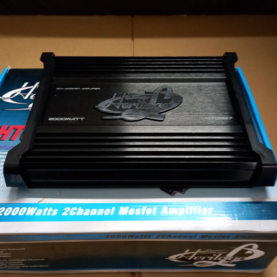 LANZAR HERITAGE HTG257 2000 WATTS 2-CHANNEL MOSFET AMPLIFIER