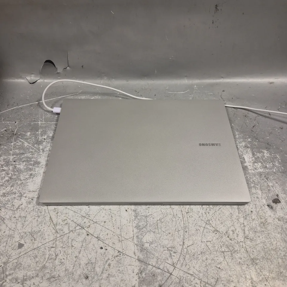 BOXED SAMSUNG GALAXY BOOK GO LAPTOP 