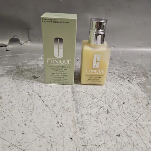 BOXED CLINIQUE DRAMATICALLY DIFFERENT MOISTURIZING GEL WITH PUMP COMBINATION OILY TO OILY SKIN 125ML