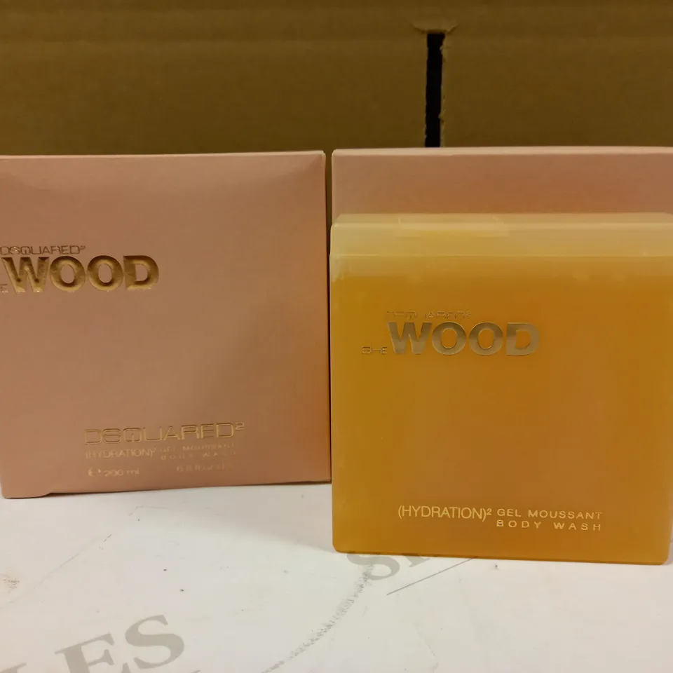 SET OF 2 DSQUARED SHE WOOD BODY WASH - 2X200ML