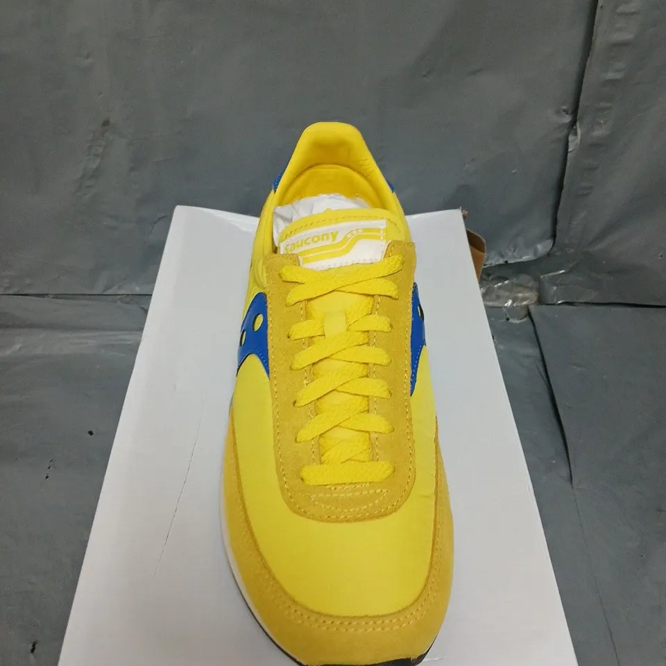 SAUCONY TRAINER 80 IN YELLOW SIZE 9 