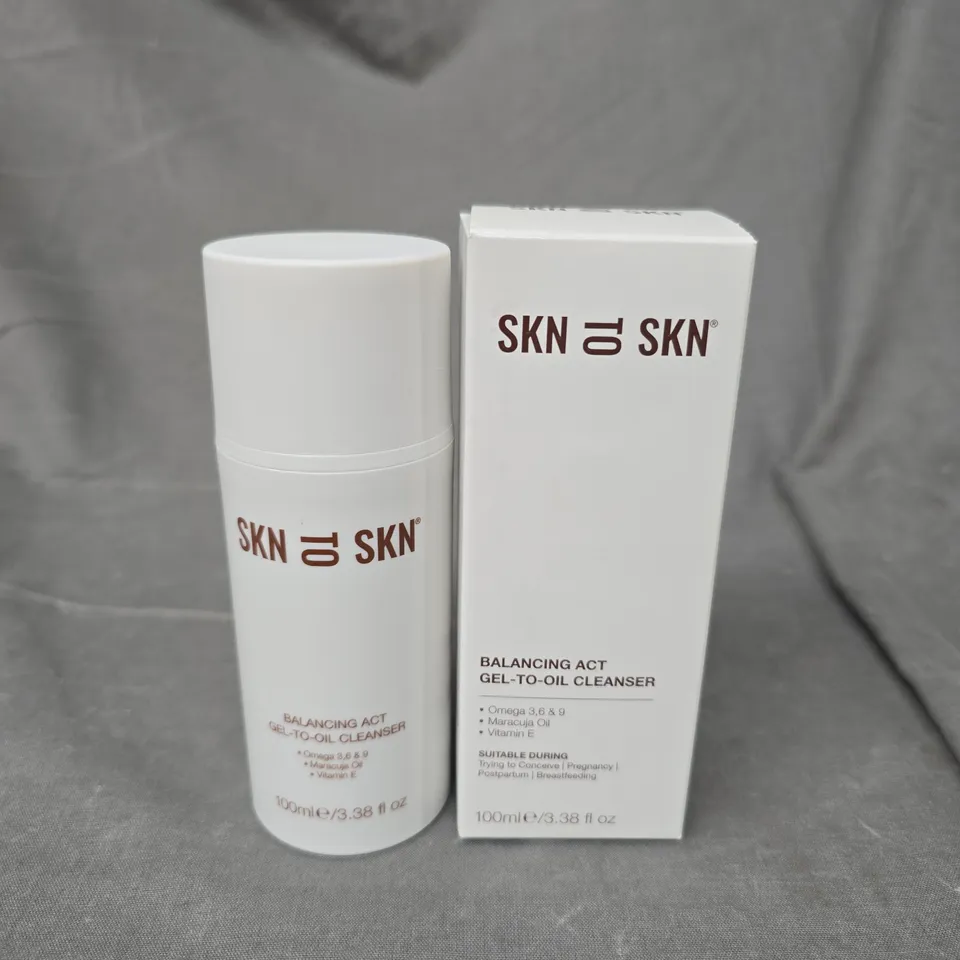 BOXED SKN TO SKN BALANCING ACT GEL-TO-OIL CLEANSER - 100ML