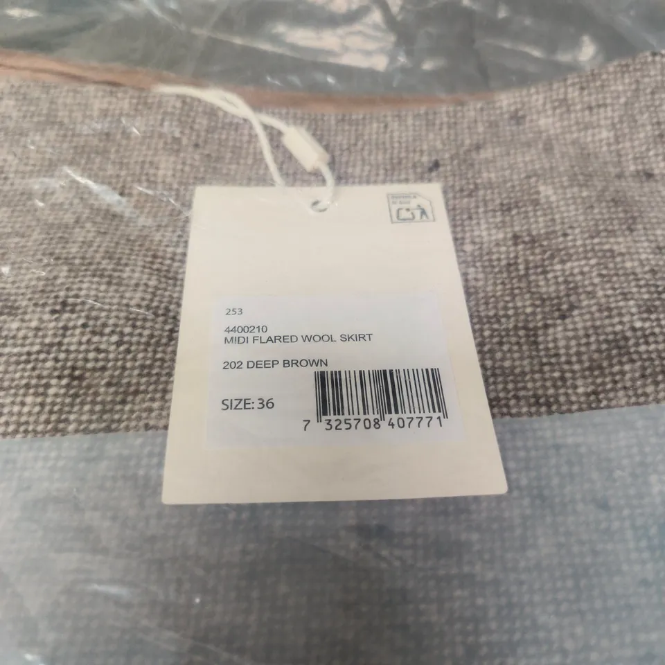 GANT MIDI FLARED WOOL SKIRT – UK 8 (EU 36) – DEEP BROWN